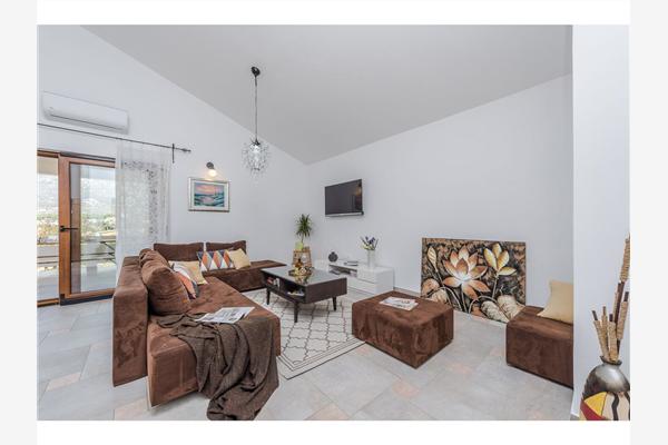 House K1, for 10 persons