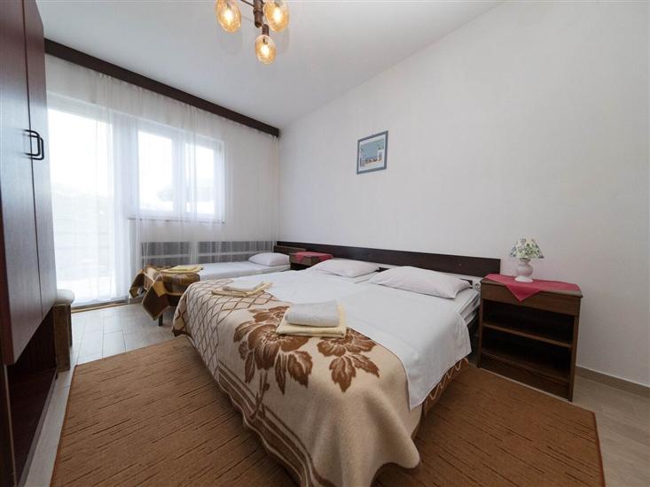 Apartment A1, for 9 persons
