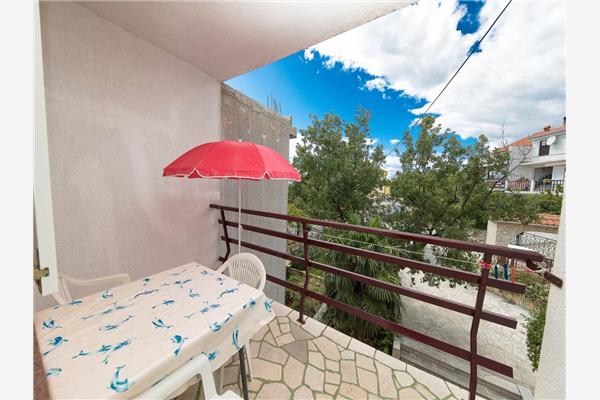 Apartment A1, for 9 persons