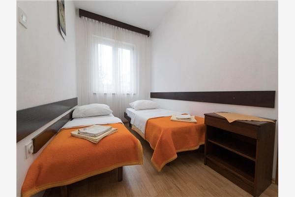 Apartment A1, for 9 persons