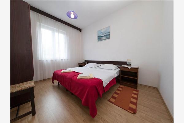 Apartment A1, for 9 persons
