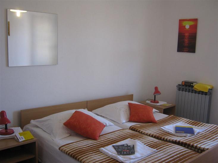 Apartment A1, for 6 persons