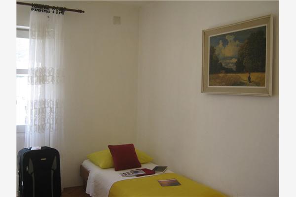 Apartment A1, for 6 persons