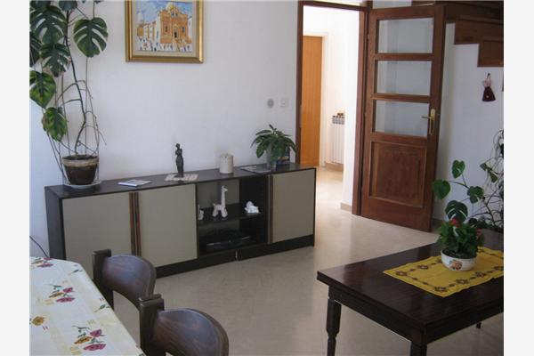 Apartment A1, for 6 persons