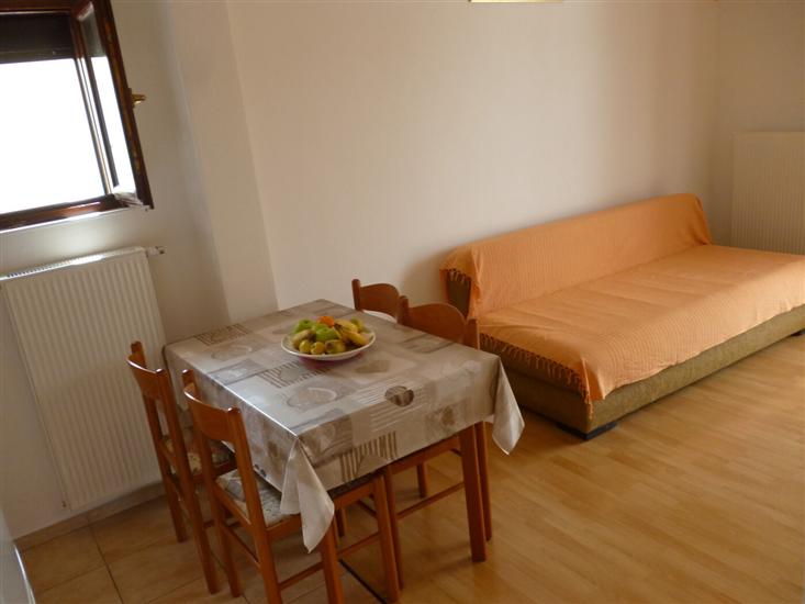 Apartment A2, for 3 persons