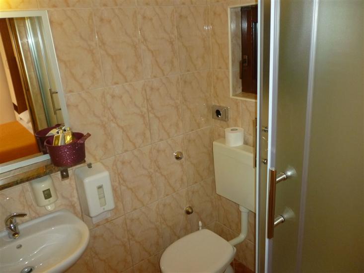 Apartment A2, for 3 persons