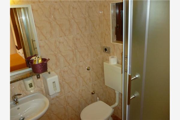 Apartment A2, for 3 persons