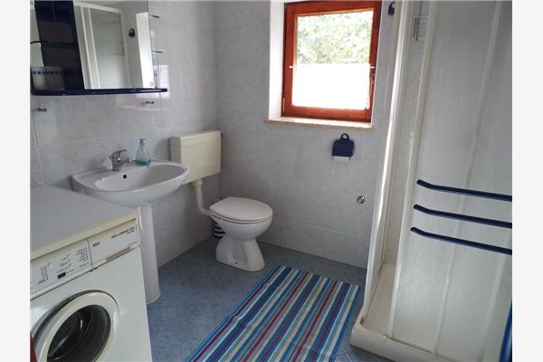 House K1, for 12 persons