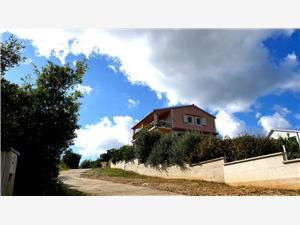 Apartment Middle Dalmatian islands,BookFeriFrom 92 €