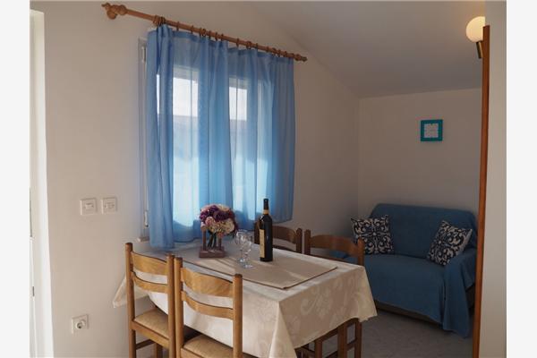 Apartment A2, for 3 persons