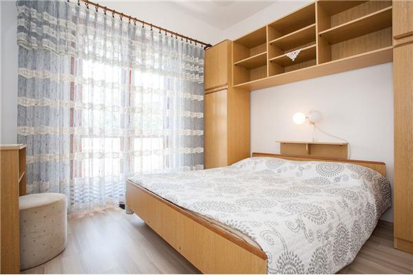 Apartment A1, for 8 persons