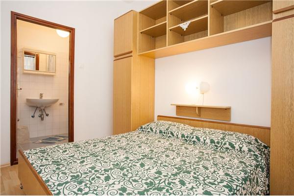 Apartment A1, for 8 persons