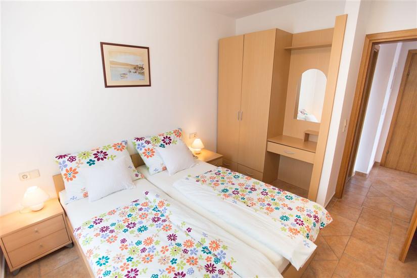 Apartment A3, for 5 persons