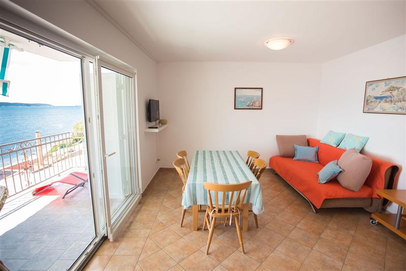 Apartment A3, for 5 persons