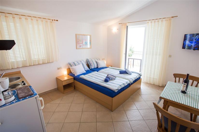 Apartment A6, for 2 persons