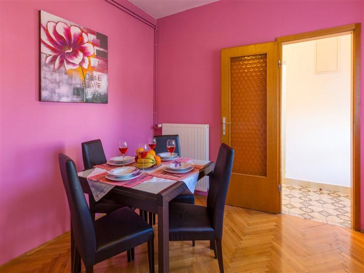Apartment A1, for 4 persons