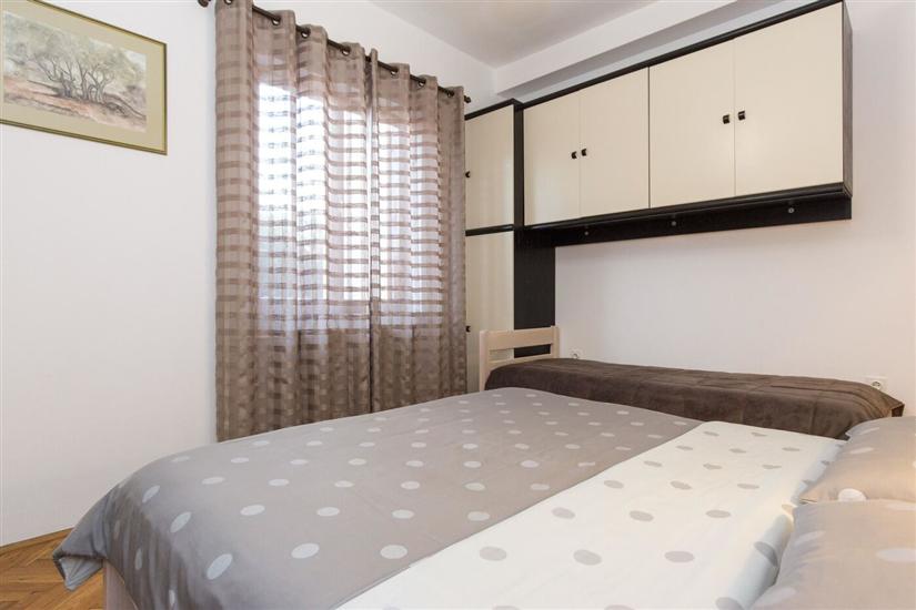 Apartment A1, for 8 persons