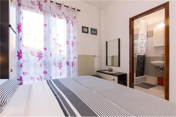 Apartment A1, for 8 persons