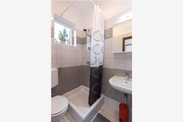 Apartment A1, for 8 persons