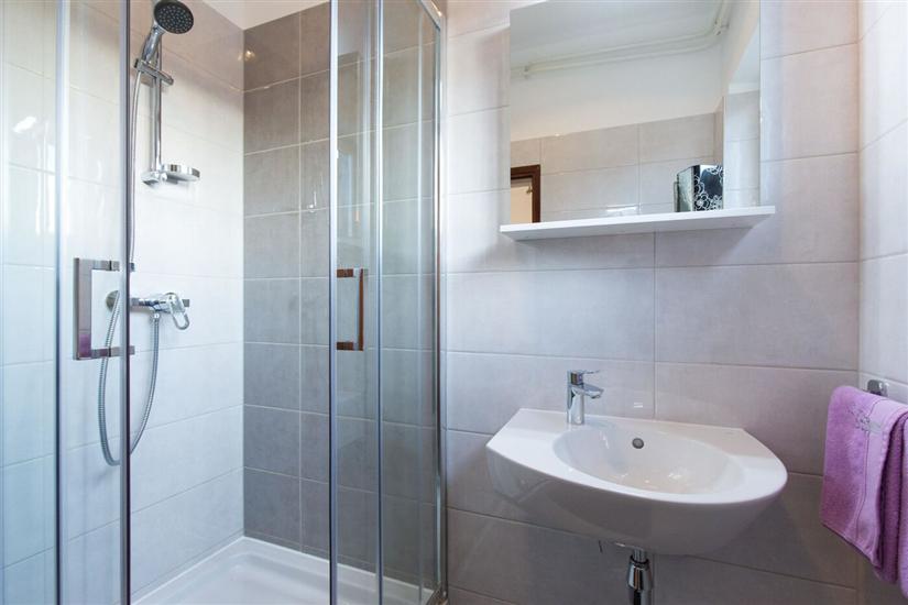 Apartment A1, for 8 persons