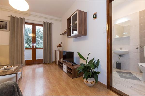 Apartment A1, for 8 persons