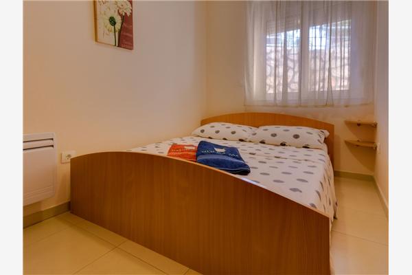 Apartment A1, for 6 persons