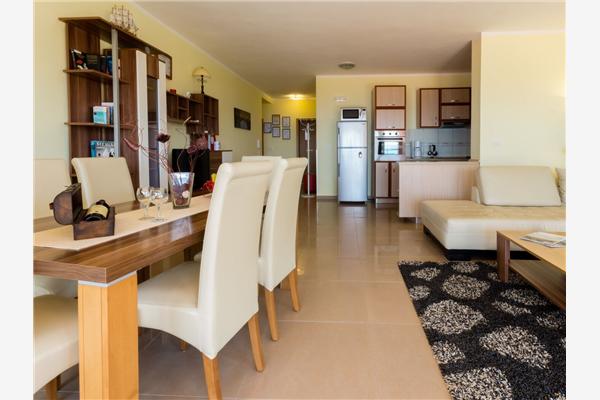 Apartment A3, for 6 persons