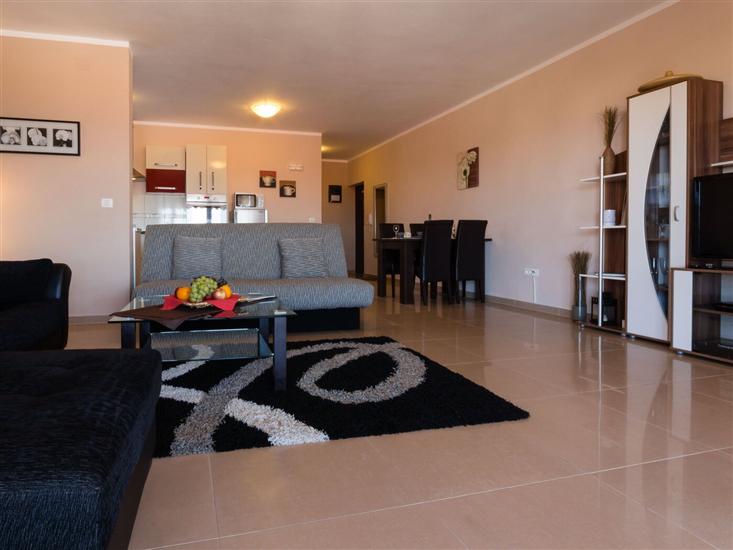 Apartment A4, for 4 persons