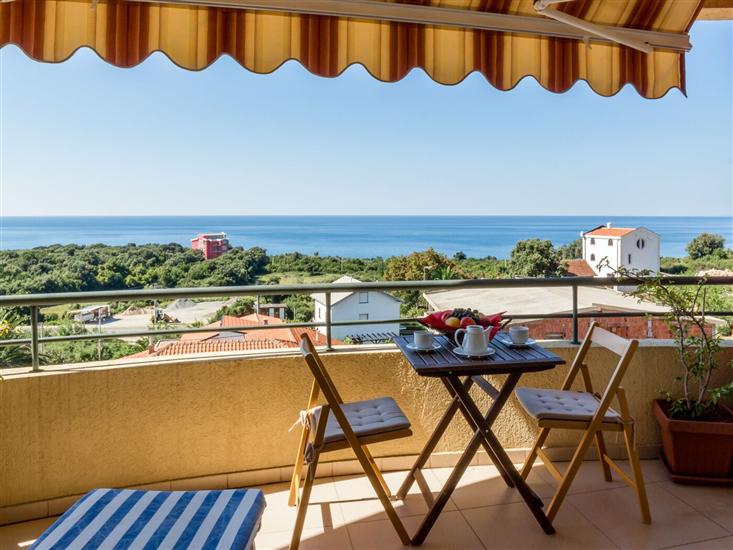 Apartment A5, for 2 persons