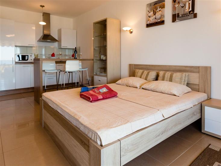 Apartment A5, for 2 persons