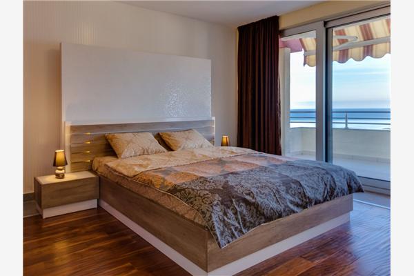 Apartment A6, for 6 persons