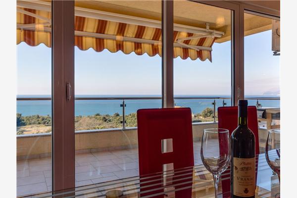 Apartment A7, for 5 persons