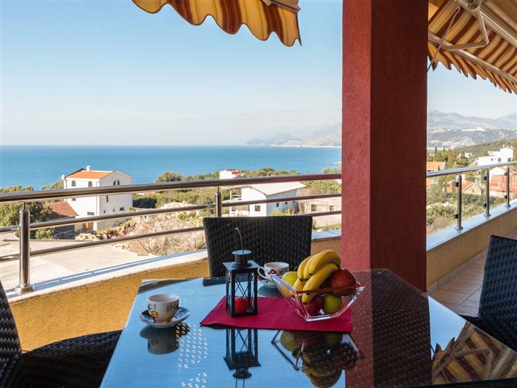 Apartment A7, for 5 persons