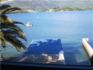 Appartements Odzic Tivat, Superficie 35,00 m2, Distance (vol d'oiseau) jusque la mer 5 m