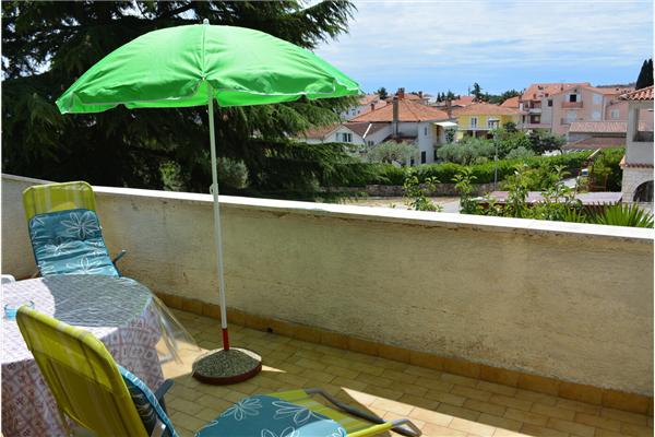 Apartment A1, for 5 persons