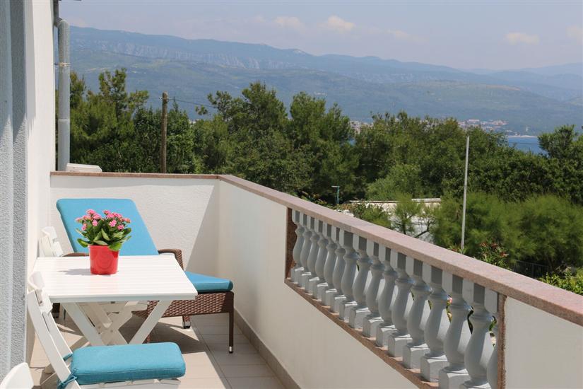 Apartment A1, for 5 persons