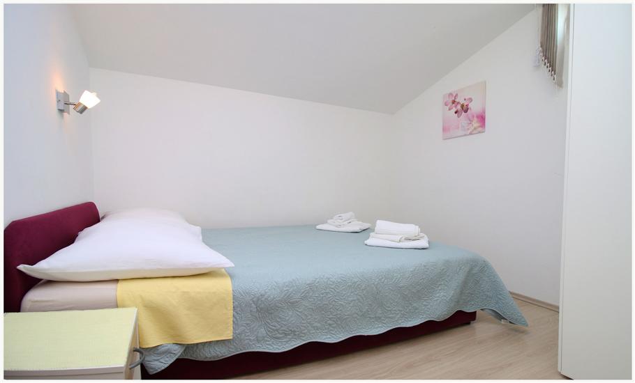 Apartment A2, for 4 persons