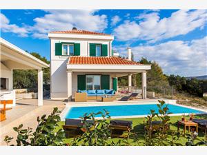 Villa Eni Primosten, Size 200.00 m2, Accommodation with pool, Airline distance to town centre 650 m