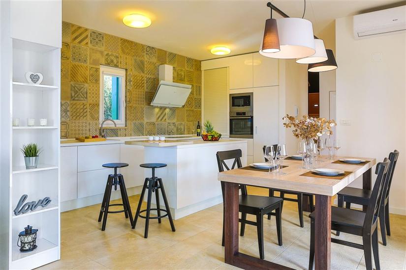 House K1, for 10 persons