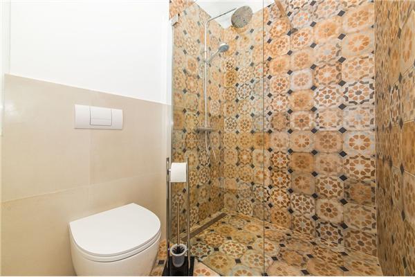 House K1, for 10 persons