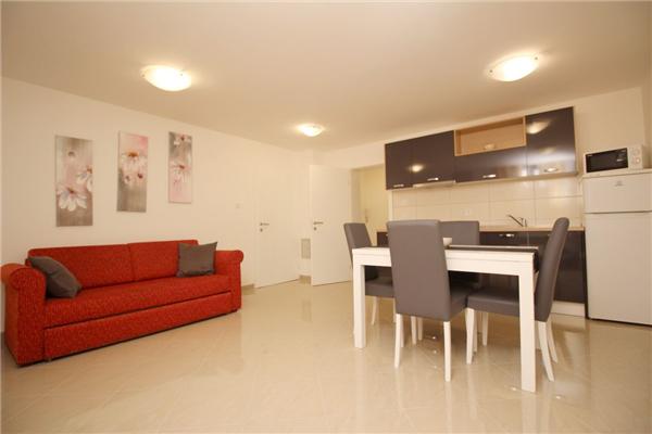 Apartment A10, for 2 persons
