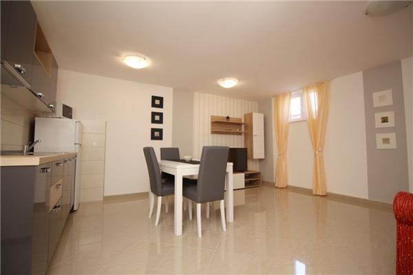 Apartment A10, for 2 persons
