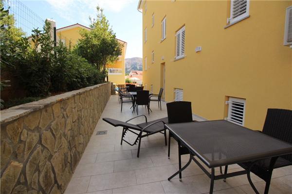 Apartment A10, for 2 persons