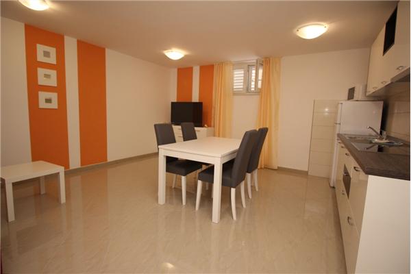 Apartment A11, for 2 persons