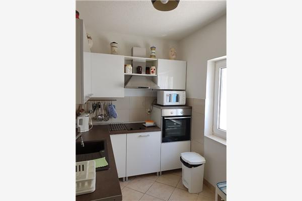 Apartment A1, for 5 persons