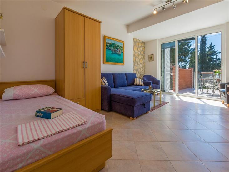 Apartment A1, for 4 persons