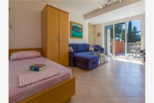 Apartment A1, for 4 persons