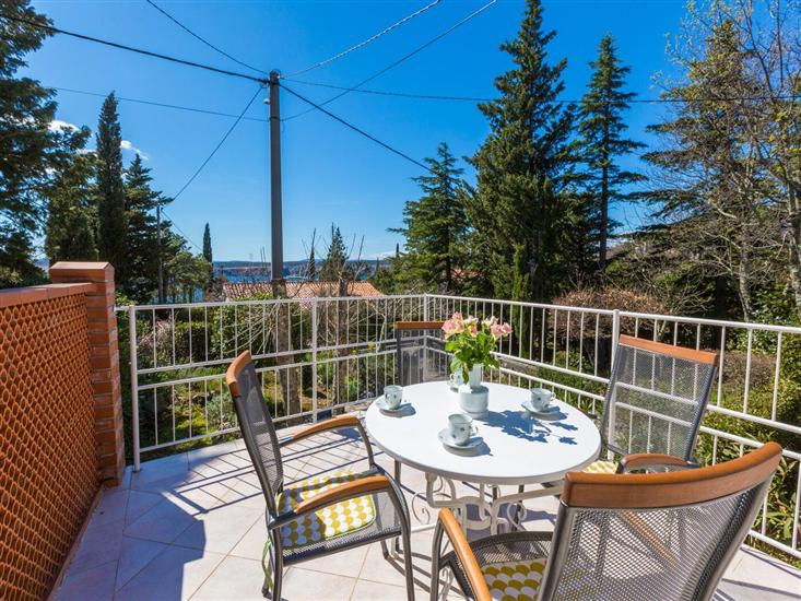 Apartment A1, for 4 persons