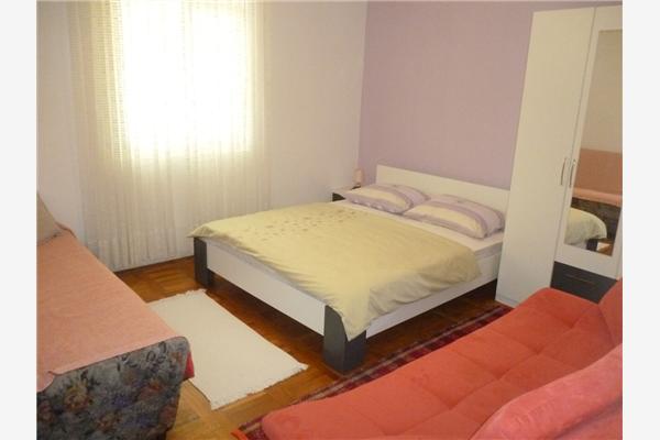 Apartment A2, for 6 persons