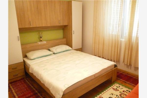 Apartment A2, for 6 persons